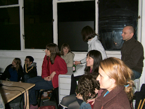 image of the crowd during the discussion